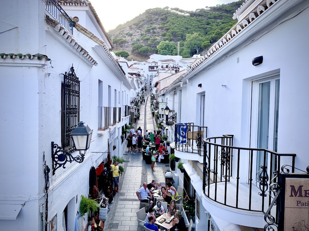 

Roma - Alhaurín el Grande - Sea to Sky Suites - Mijas Pueblo