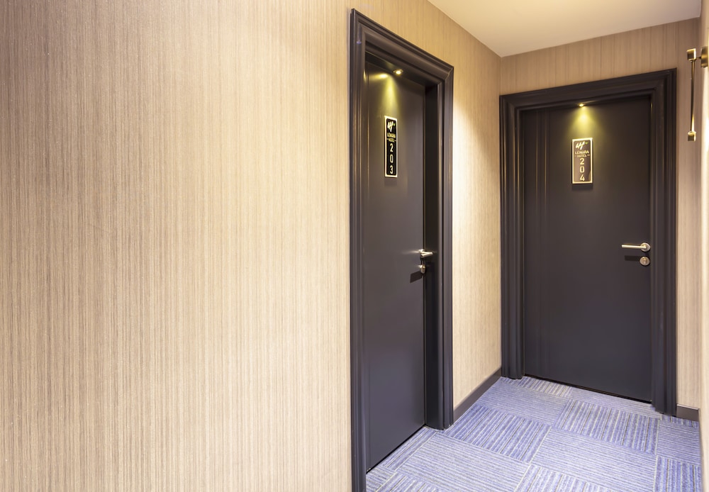 

Torino - Istanbul, New Airport - Lenora Airport Hotel- IST