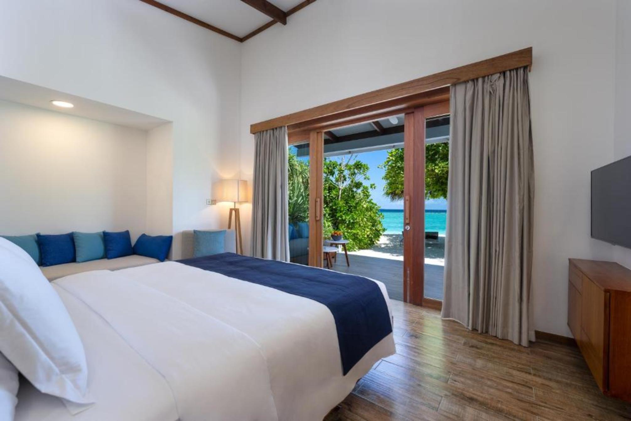 

Milano - Atollo di Raa - Ifuru Island Resort Maldives - 24-Hours Premium All-inclusive