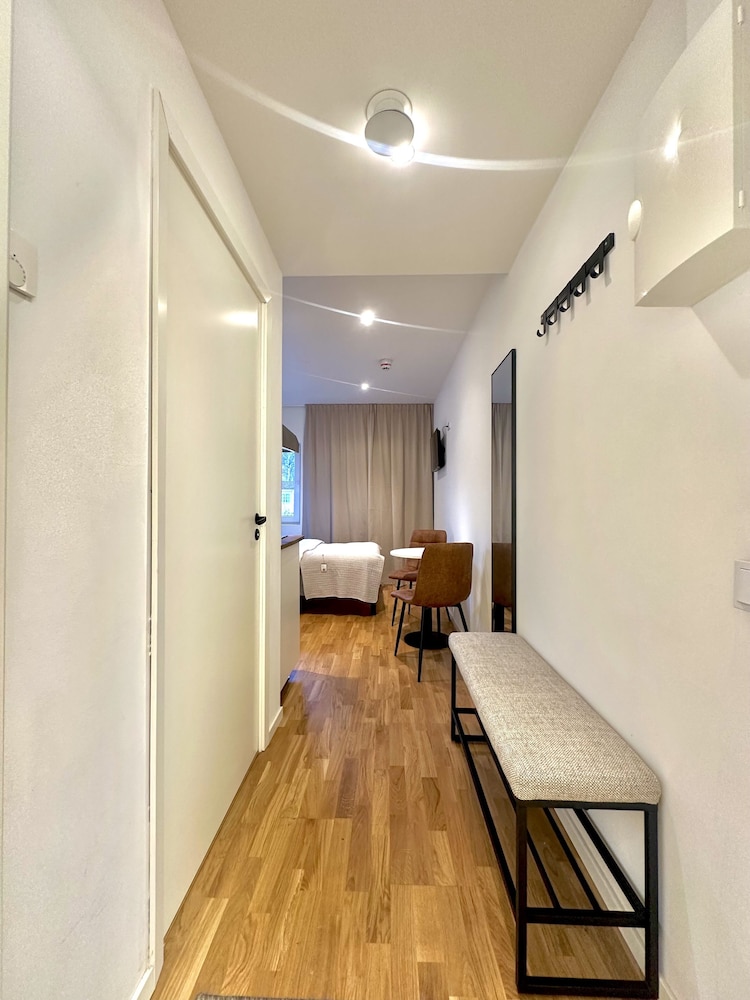 

Milano - Sollentuna - Edsviken Hotell AB