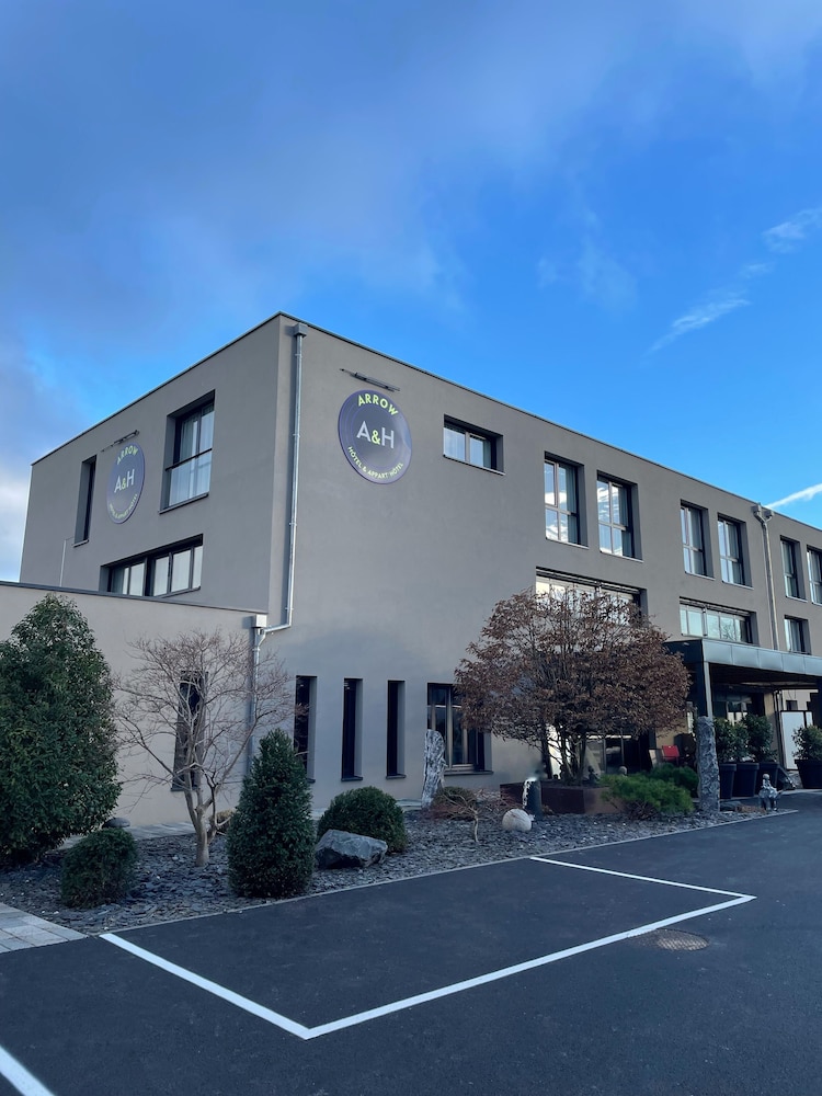 

Roma - Hagenthal-le-Bas - Arrow Hôtel