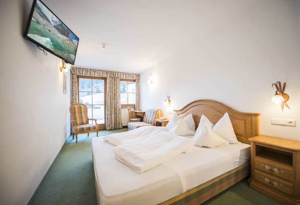 

Cagliari - Villabassa - Turmhotel Gschwendt