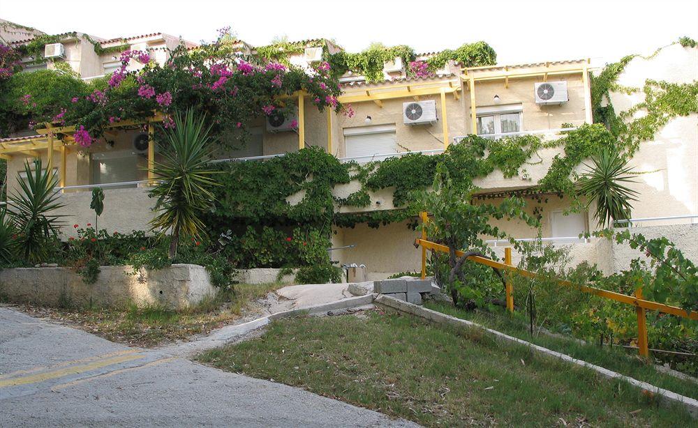 

Roma - Svoronata - Panas Hotel