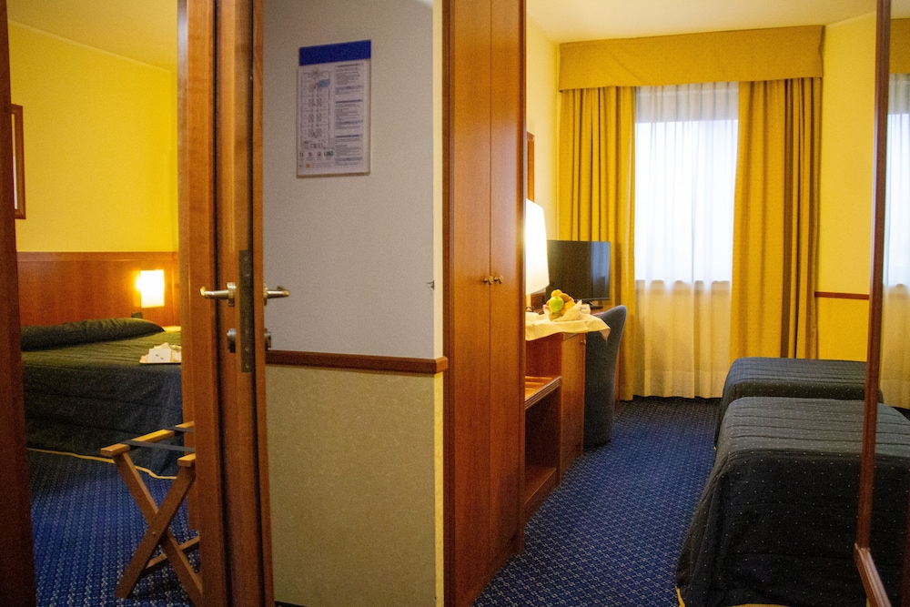 

Cagliari - Torino - Pacific Hotel Fortino
