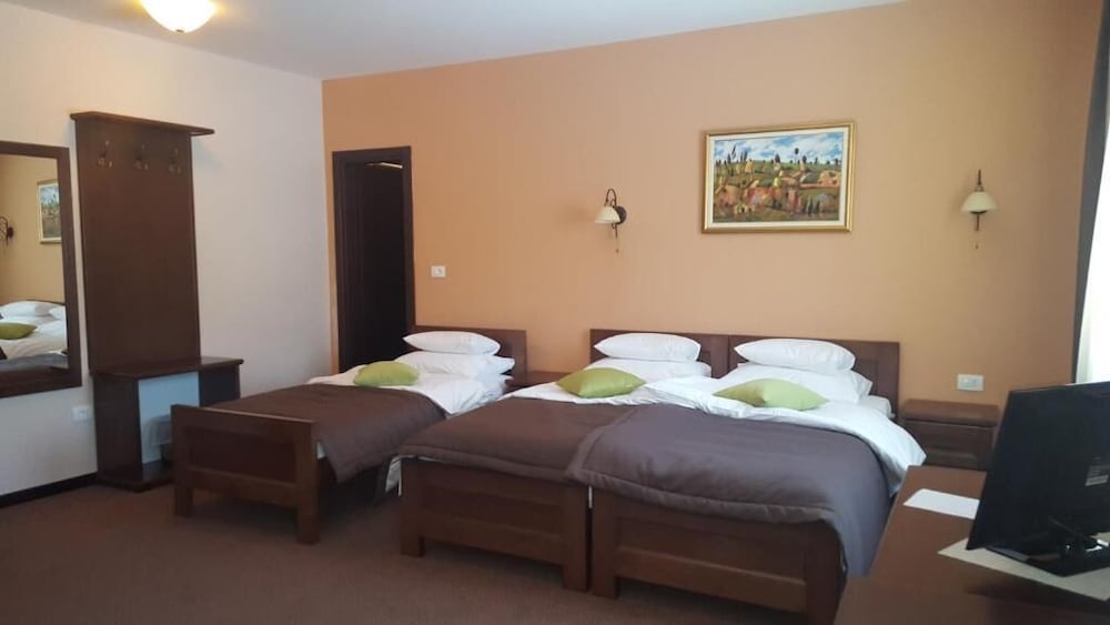 

Bologna - Kotor - Hotel Monte Rosa
