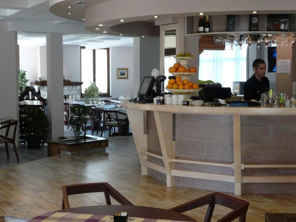 

Roma - Kotor - Hotel Monte Rosa