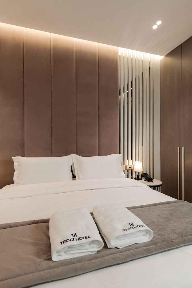 

Roma - Rinas - Troci Hotel
