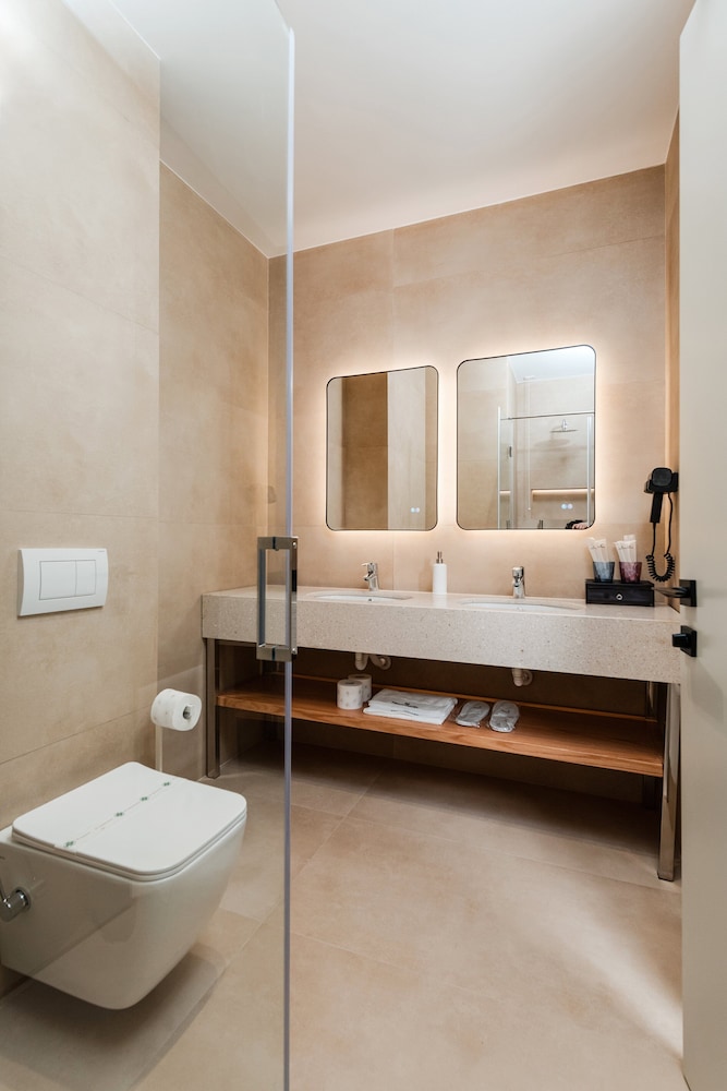 

Milano - Rinas - Troci Hotel
