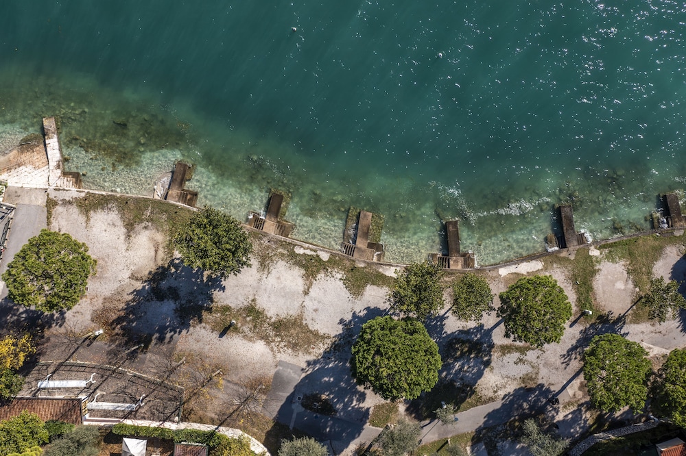 

Catania - Limone sul Garda - Camping Park Garda