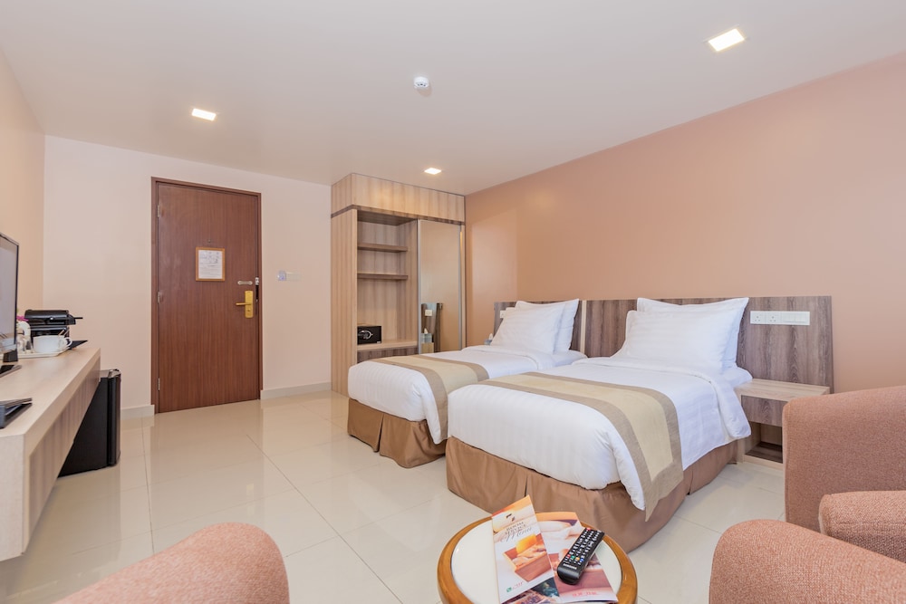 

Firenze - Male - Champa Central Hotel