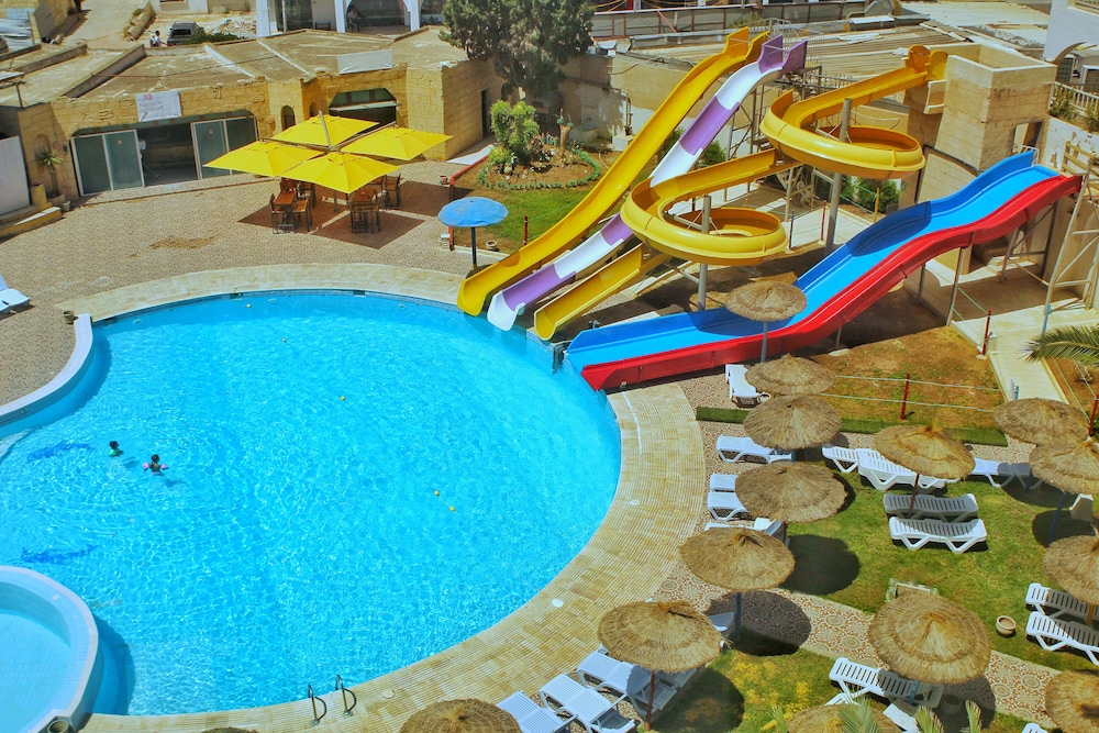 

Bari - Monastir - Delphin EL Habib