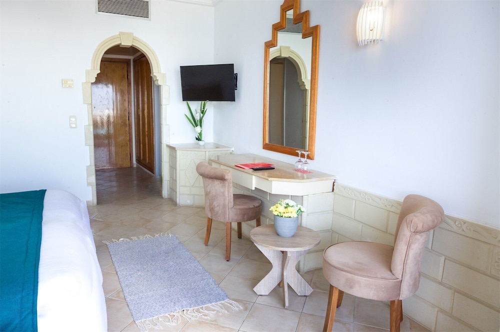 

Milano - Monastir - Delphin EL Habib