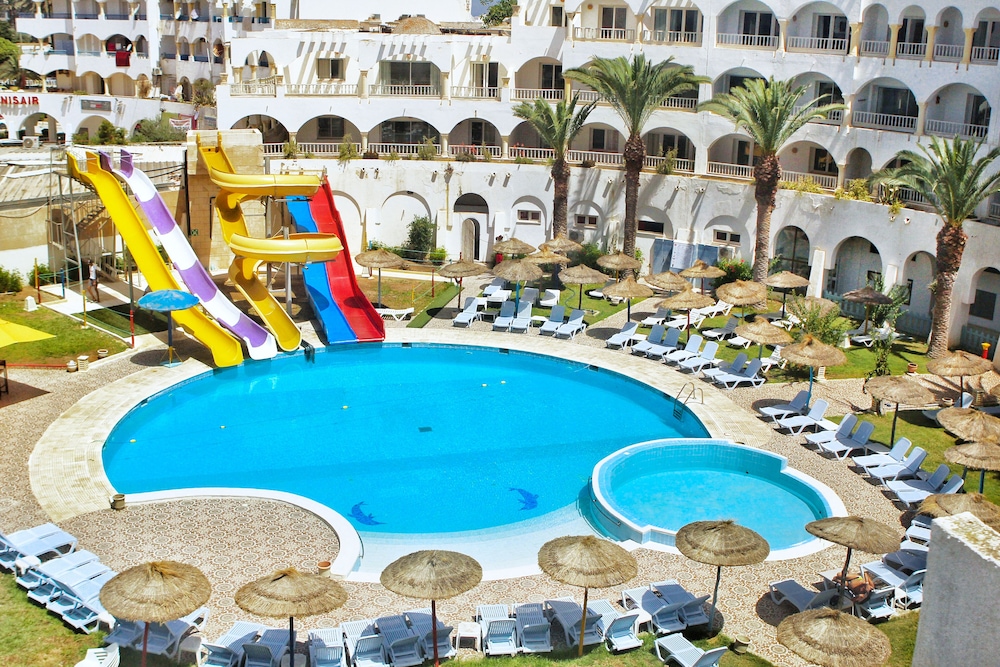 

Milano - Monastir - Delphin EL Habib