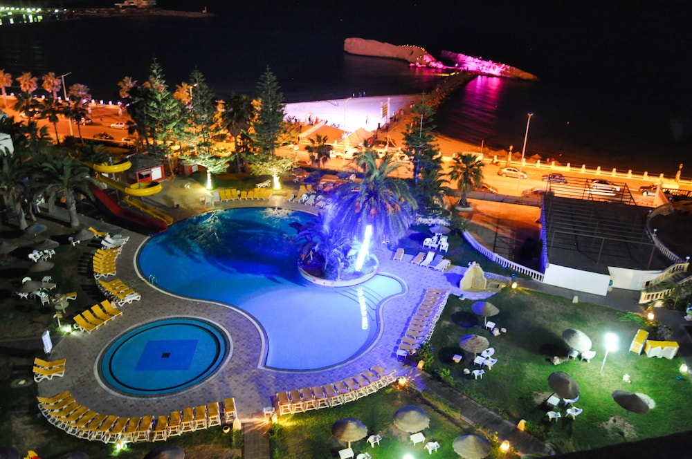 

Milano - Monastir - Delphin EL Habib