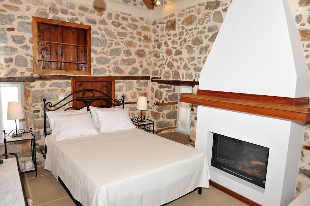 

Venezia - Idra - Alexandra Guesthouse