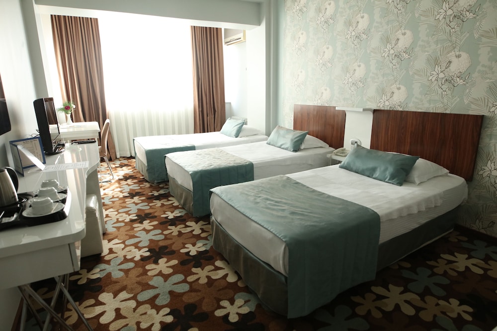 

Catania - Manisa - Buyuk Saruhan Hotel