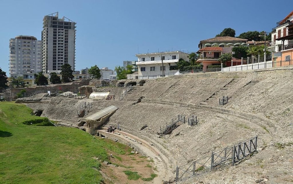 

Bari - Durrës - Hotel Gega