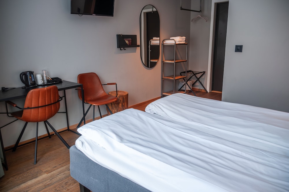 

Verona - Odda - Trolltunga Hotel