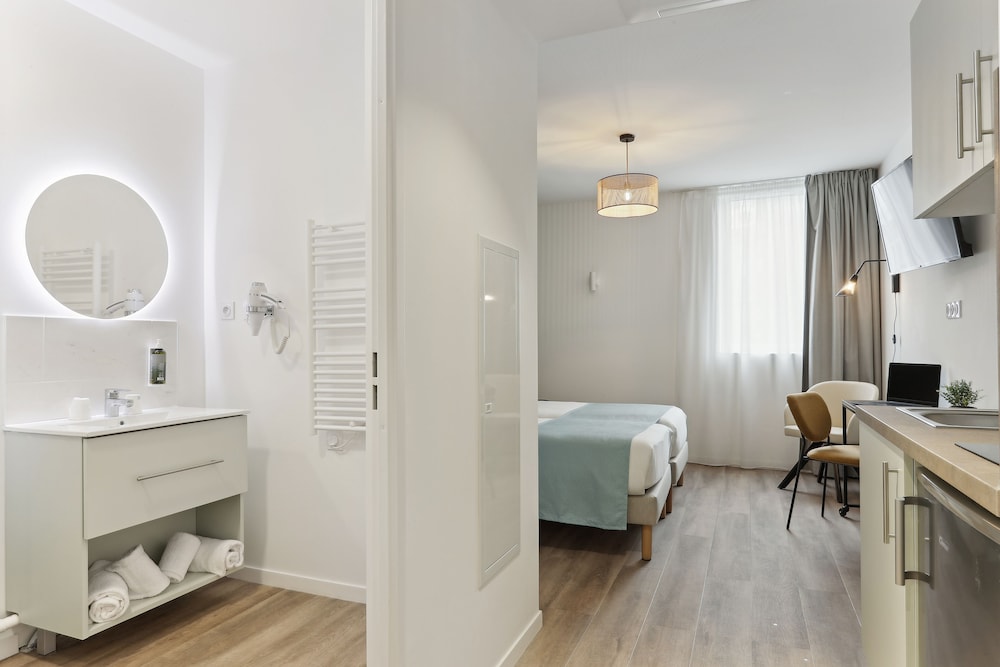 

Roma - Marne-La-Vallee - All Suites Appart Hotel Noisy Le Grand