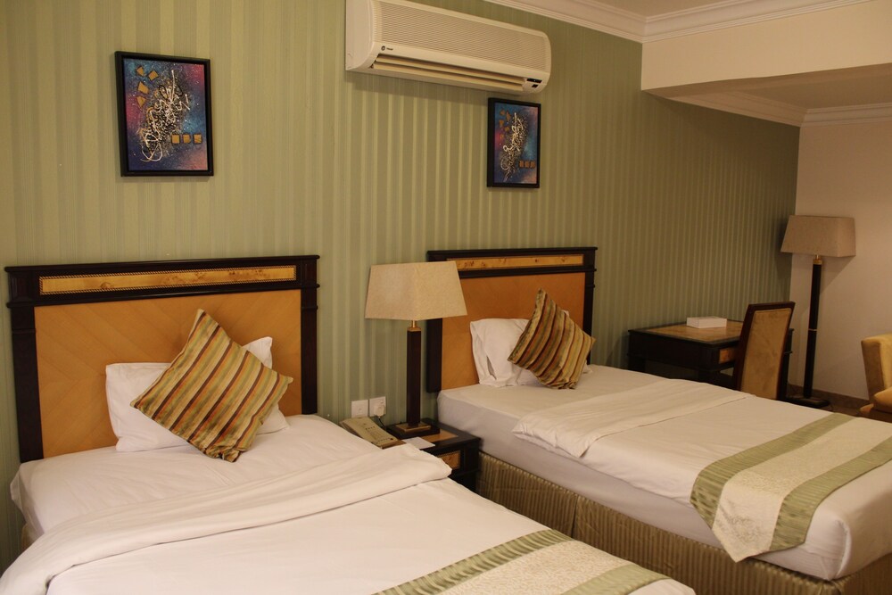 

Firenze - Muscat - Garden Hotel Muscat