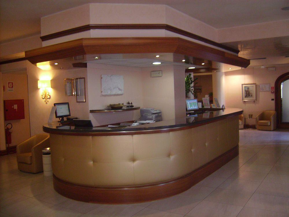 

Roma - Venezia - Hotel Mondial