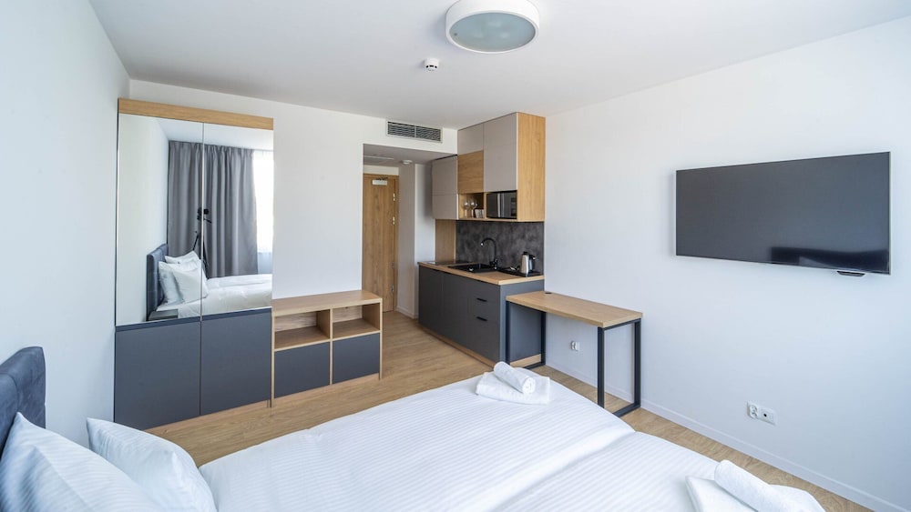 

Napoli - Bielany Wrocławskie - Milo Aparthotel