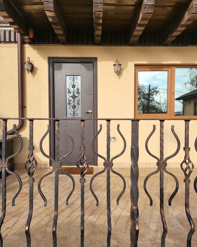

Venezia - Afumaţi - Adac Boutique Hotel