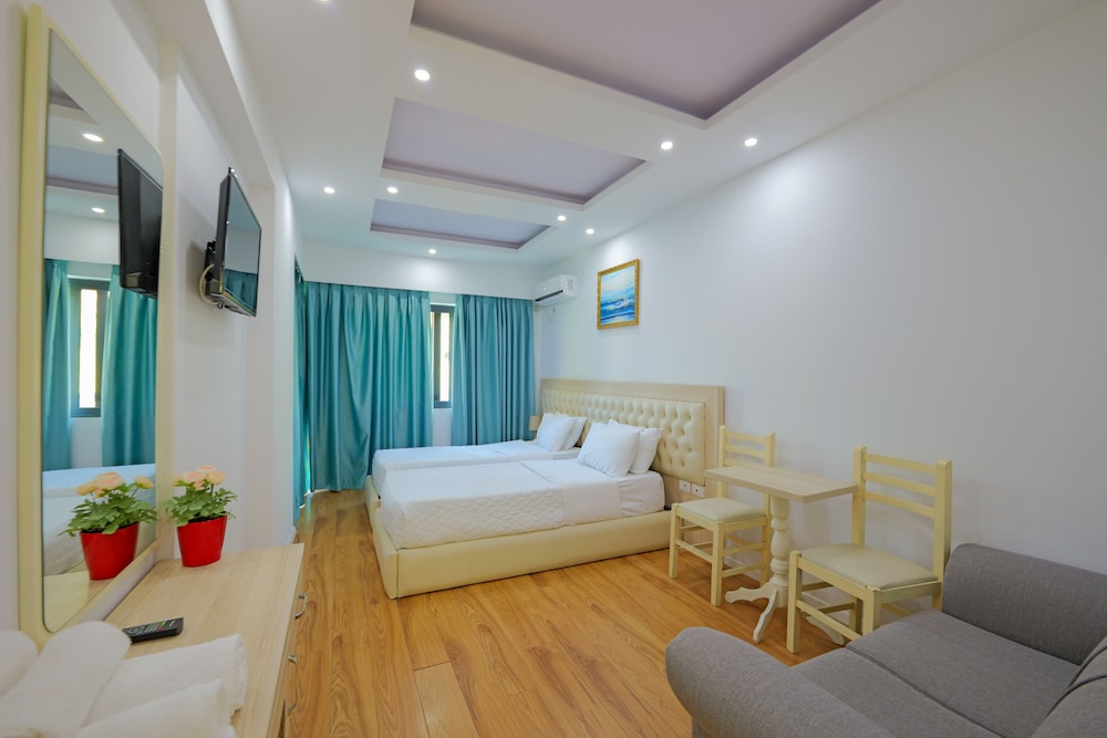 

Brindisi - Sarandë - Hotel Iliria