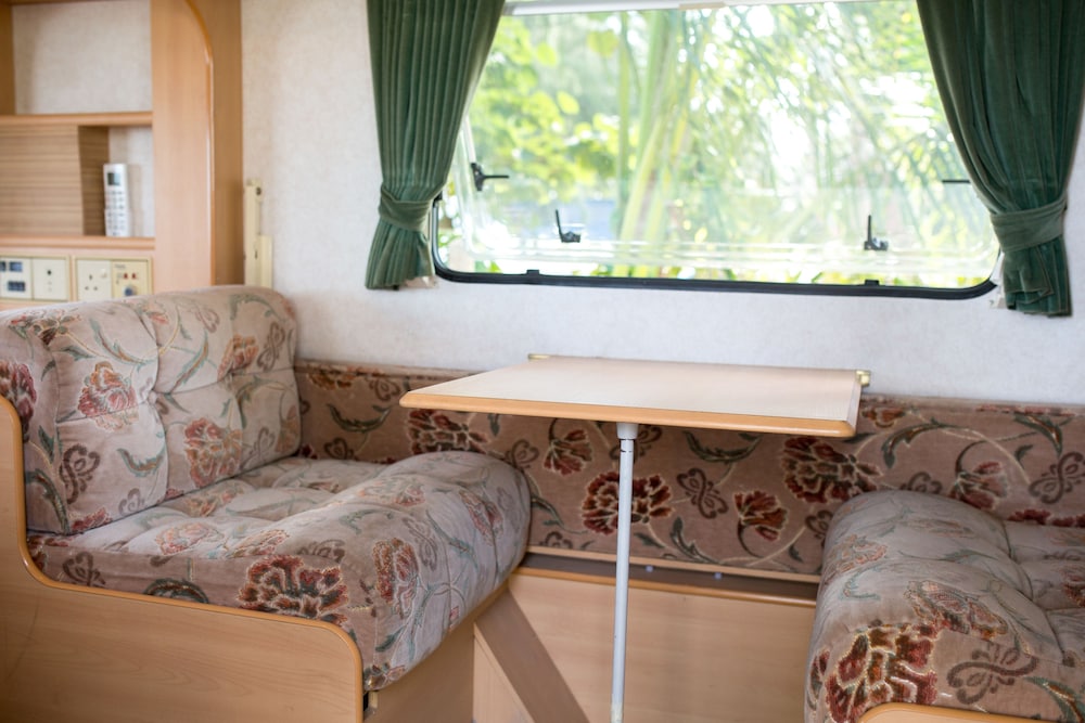 

Milano - Taling Ngam Beach - Koh Samui - Samui Caravans