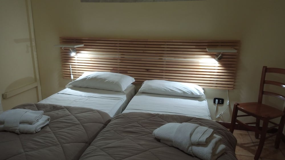 

Milano - Ercolano - Hotel Eliseo Napoli