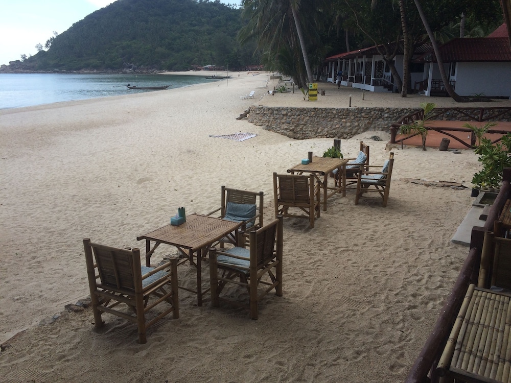 

Milano - Koh Phangan - Smile Bungalow Bottle Beach