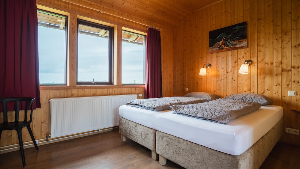 

Milano - Höfn - Árnanes Country Hotel