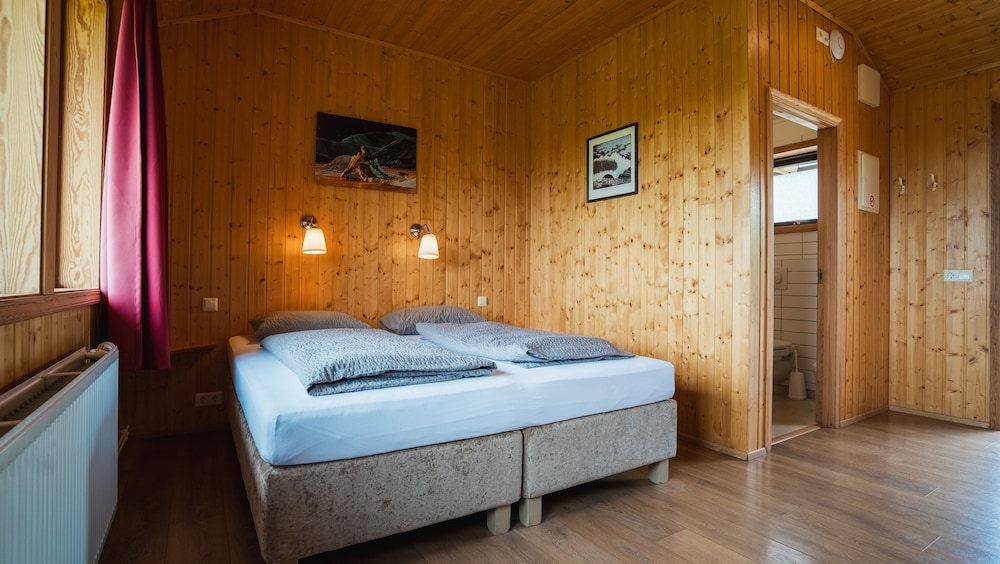 

Palermo - Höfn - Árnanes Country Hotel