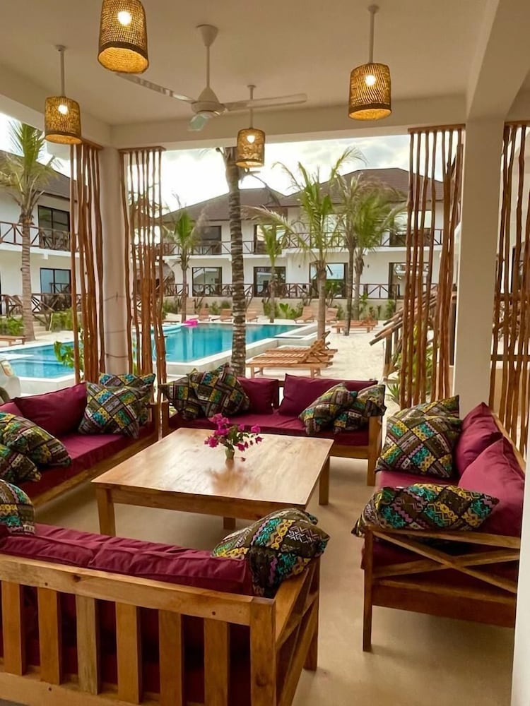 

Lamezia Terme - Bwejuu - Sand Beach Boutique Hotel