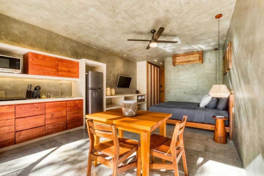 

Bologna - Tulum - Seremonia Origen by The Spot Rentals
