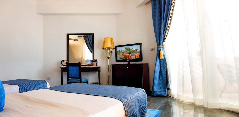 

Torino - Sahl Hasheesh
