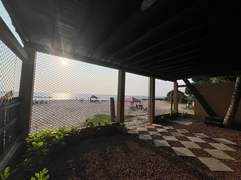 

Milano - Balapitiya - Oceanfront Luxury Private Villa in Ambalangoda