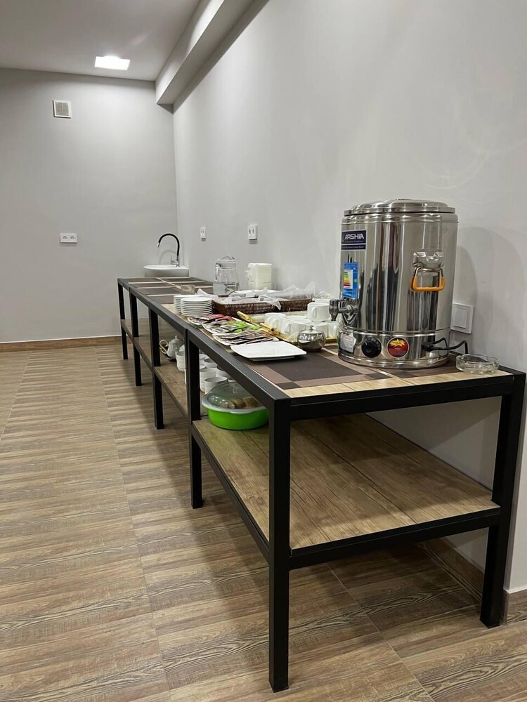 

Milano - Tashkent - Hotel Karaman
