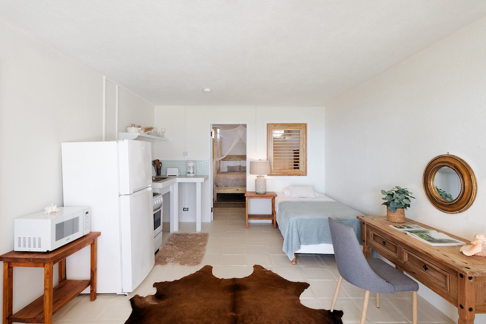 

Roma - Worthing - Surfers Bay Resort