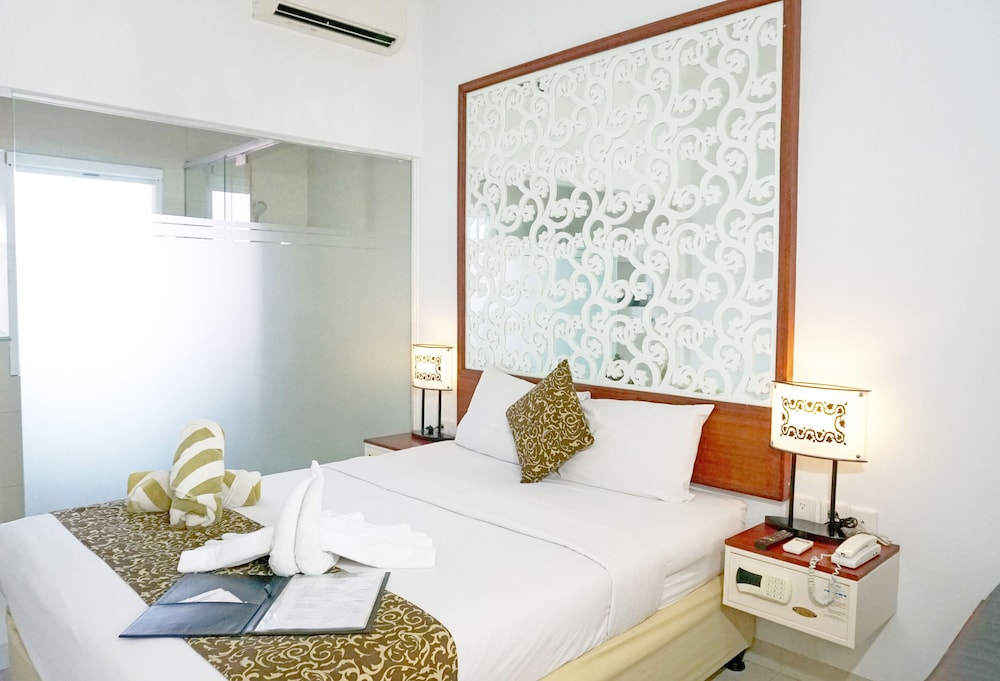 

Milano - Legian Beach - Samsara Inn