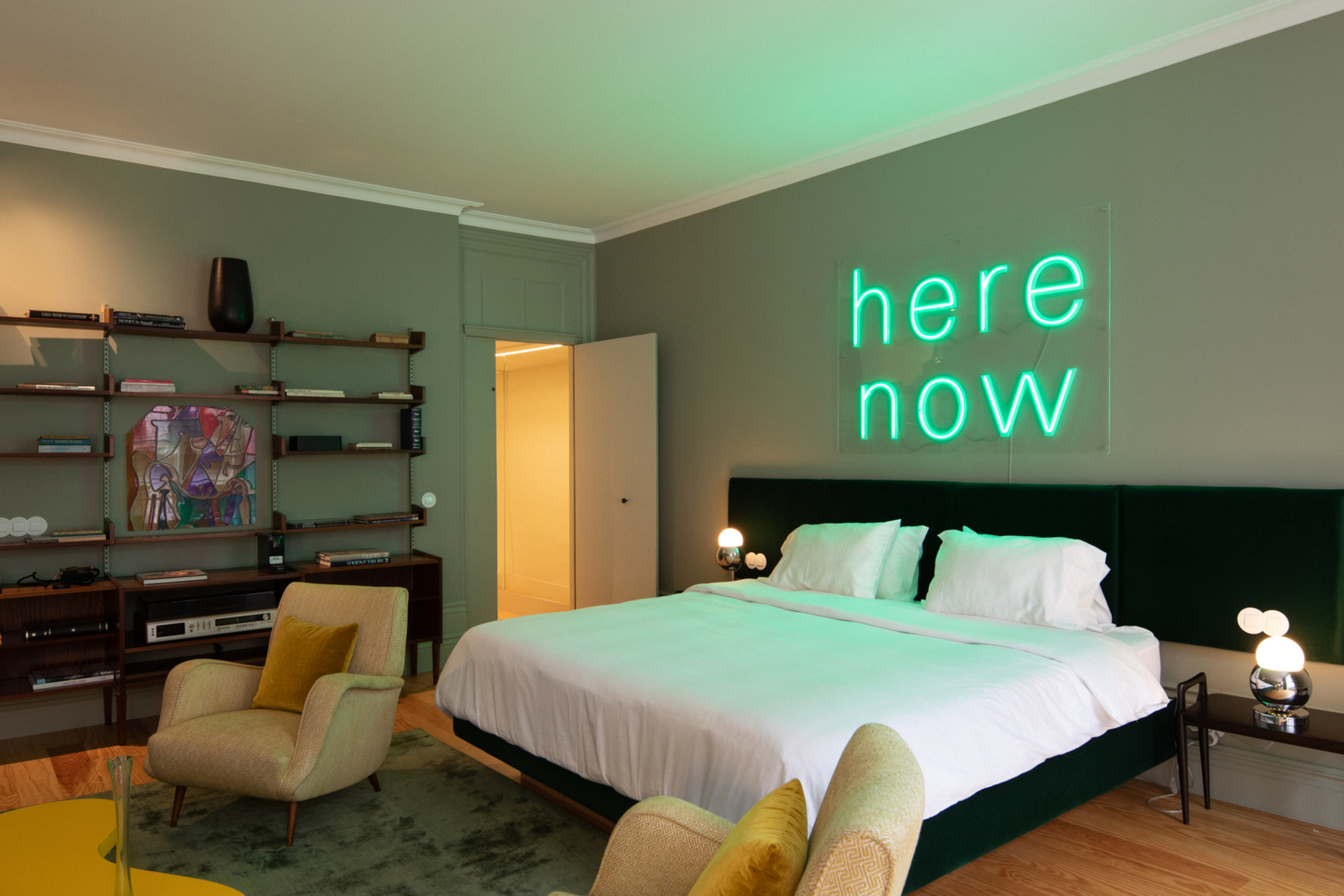 Master suite