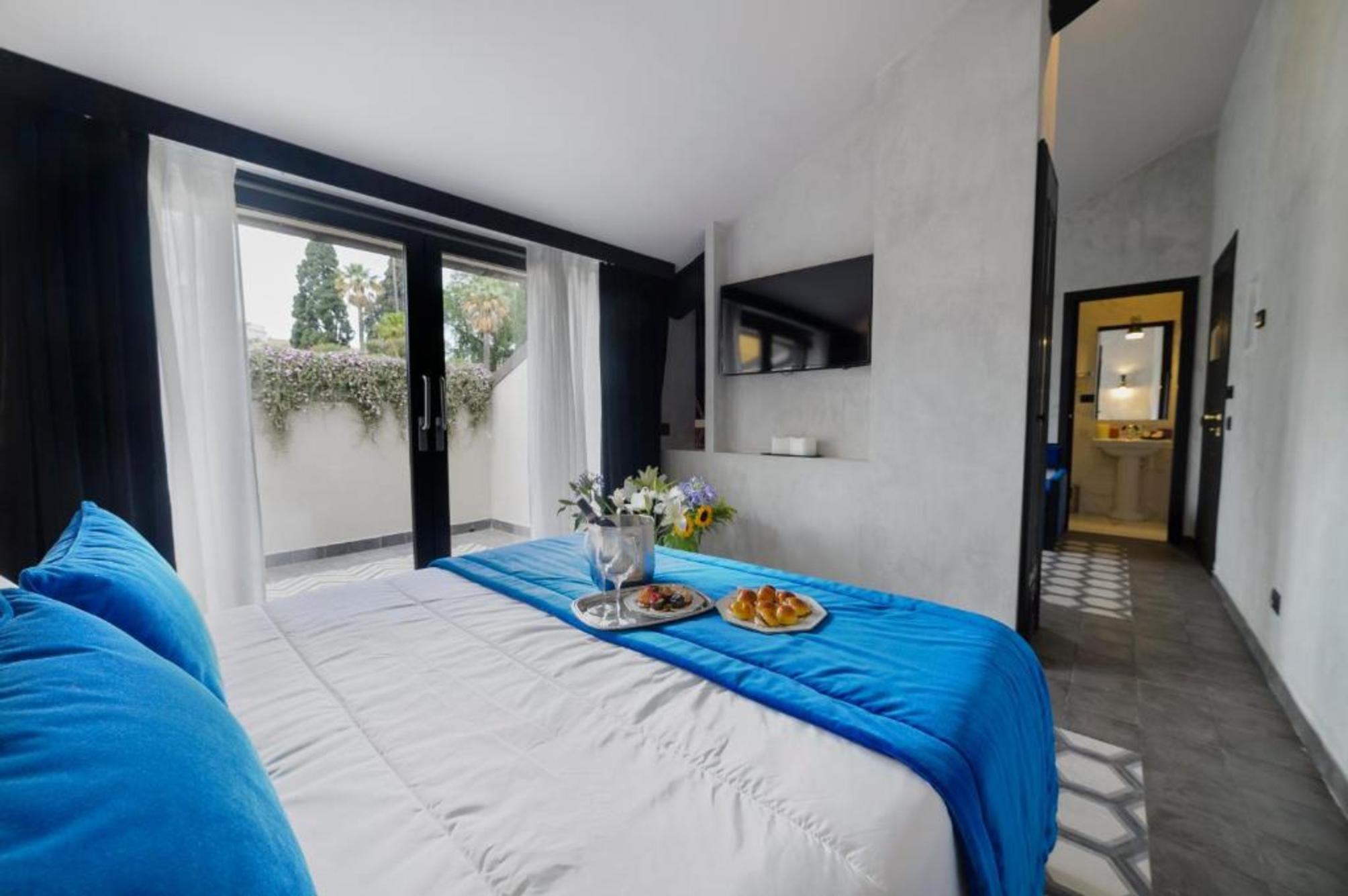 Junior Suite with City view