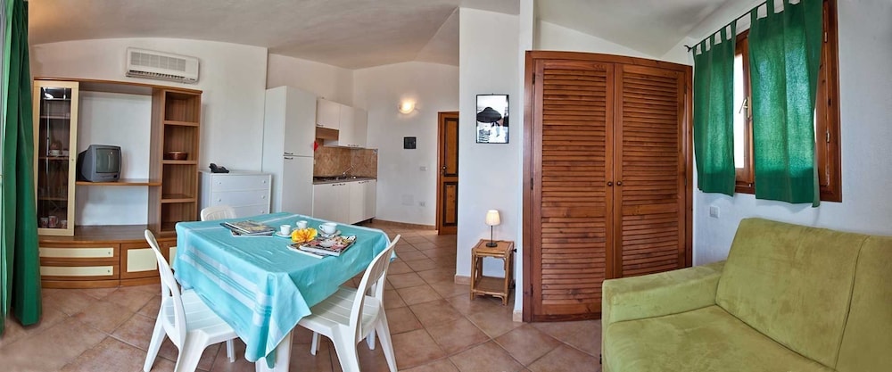 

Bologna - Olbia - Residence Stella Di Gallura