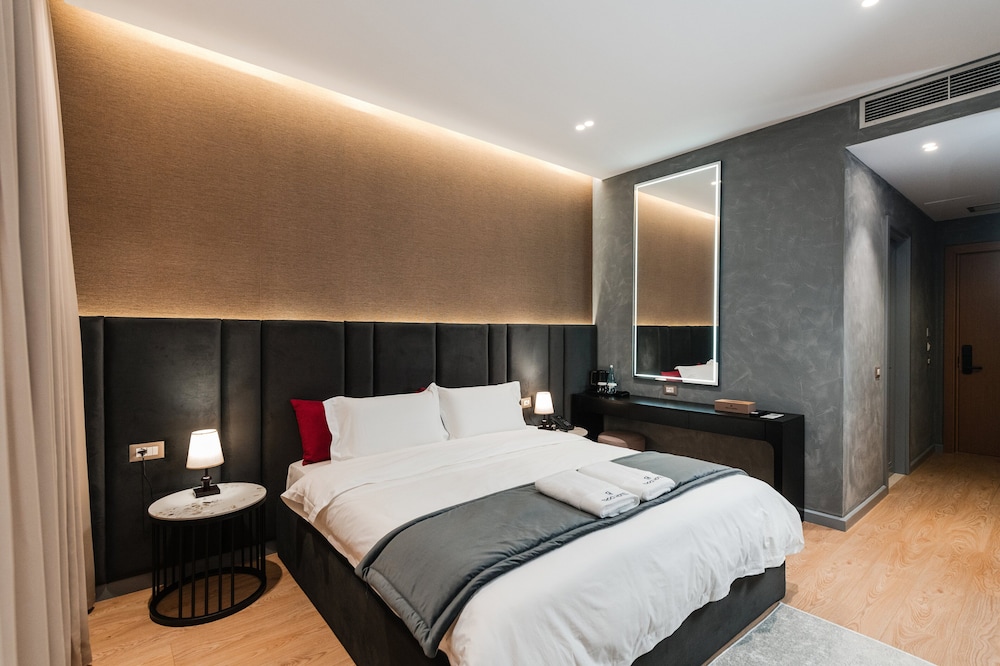 

Catania - Rinas - Troci Hotel