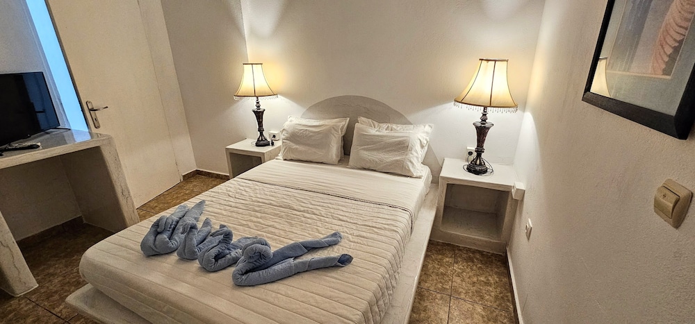 

Bologna - Santorini, Isole Greche - Pleasure Beachside Studios