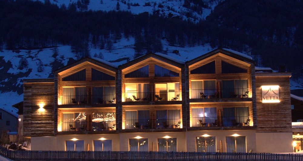 

Napoli - Livigno - Vetta Alpine Relax
