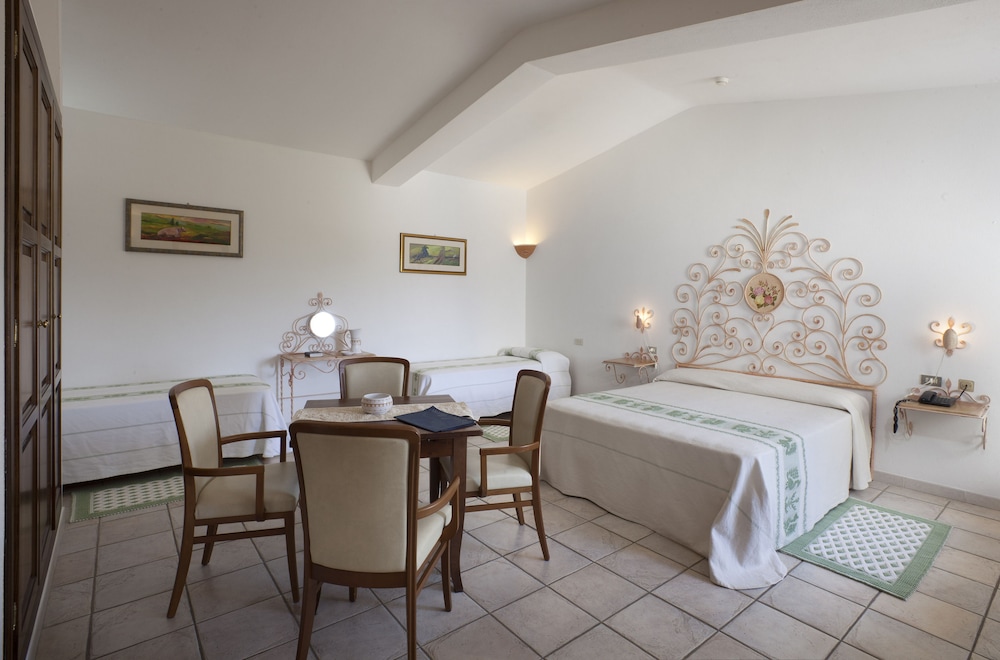 

Firenze - Baja Sardinia - Felix Hotels - Hotel Airone