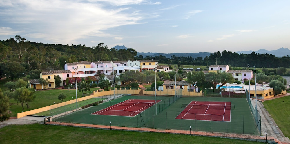 

Napoli - Arzachena - Felix Hotels - Hotel Airone