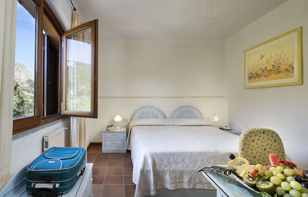 

Roma - Porto Rotondo - Hotel Rocce Sarde