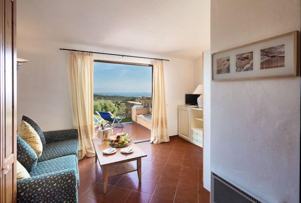 

Pisa - Golfo Aranci - Hotel Rocce Sarde